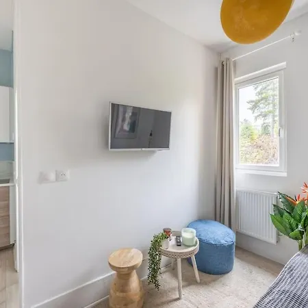 Daire Le Petit Monet - Center Near Train Station